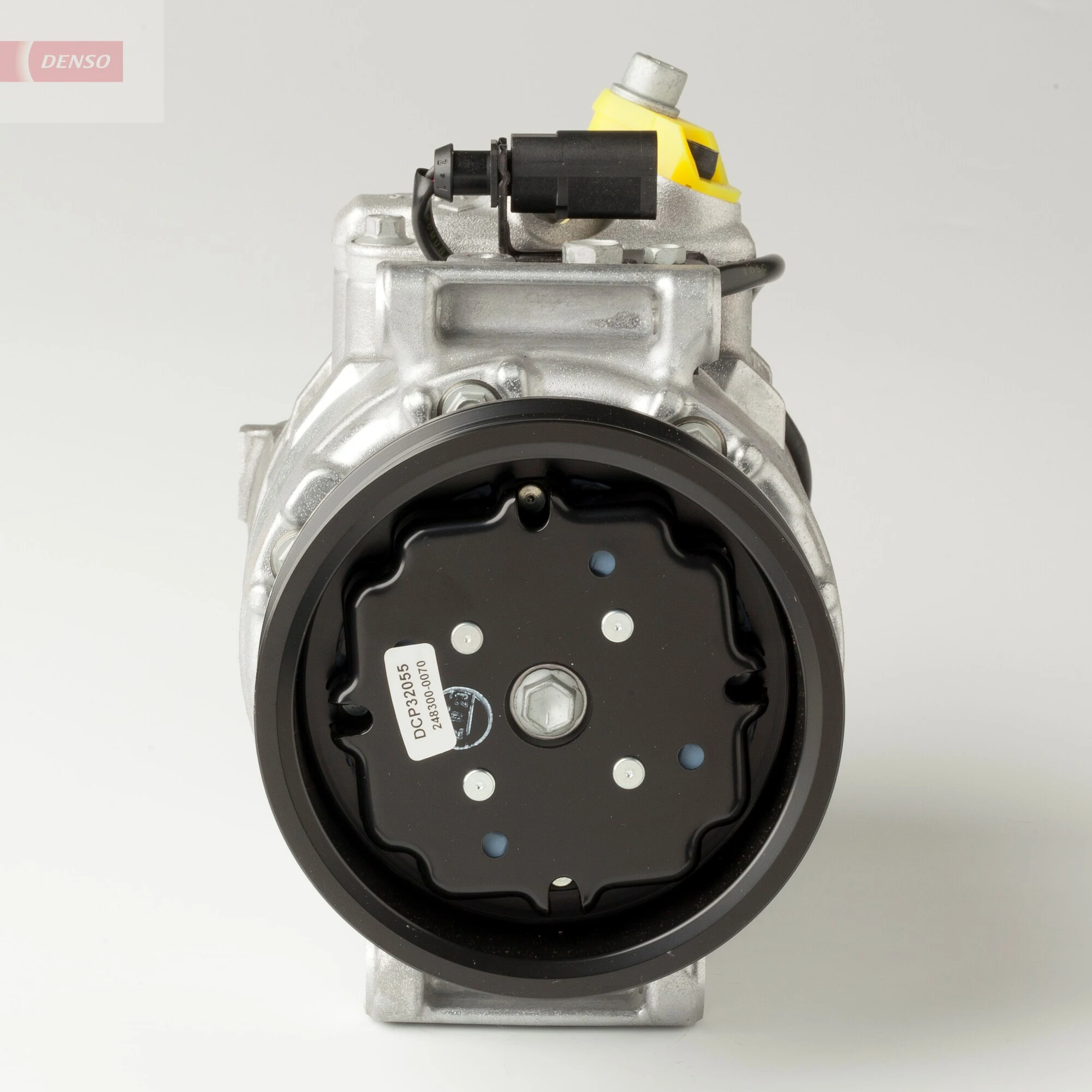 Компресор системи кондиціювання Denso DCP32055 ціна, від 239.79 USD