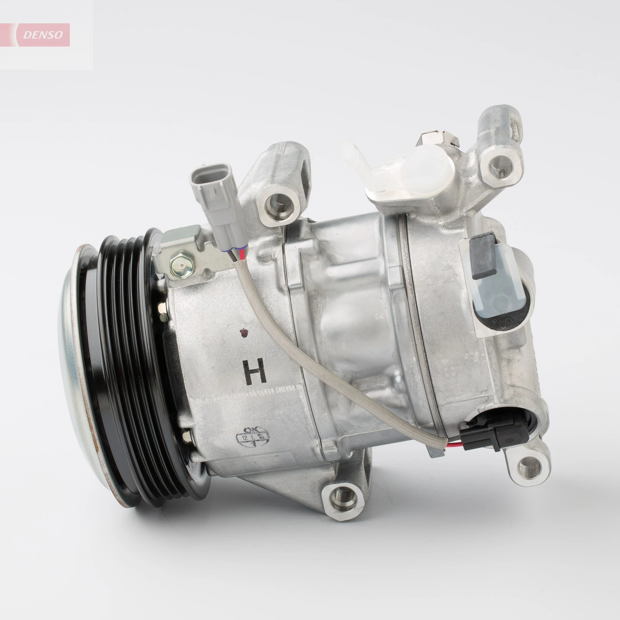 Купити DCP50308 Denso Компресор кліматичної установки