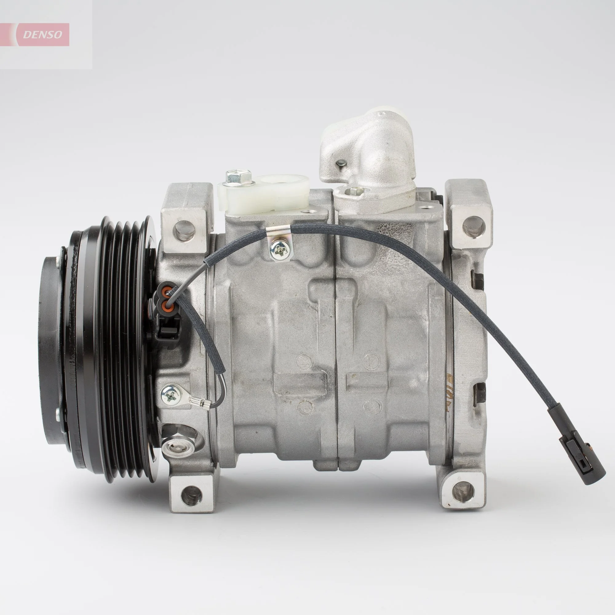 Купити DCP47004 Denso Компресор кліматичної установки