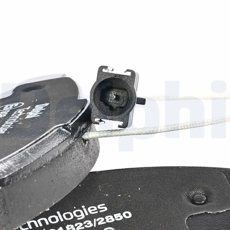 Гальмівні колодки Delphi LP2240 ціна, від 18.15 USD