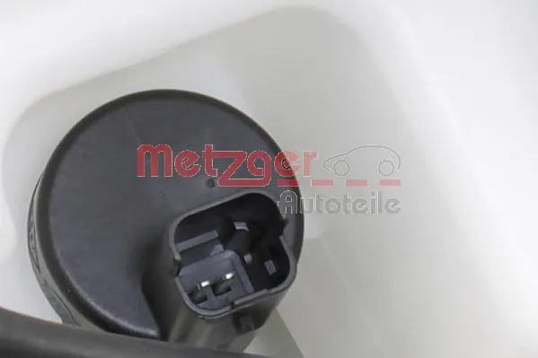 Бачок склоомивача на Opel Corsa F P2JO