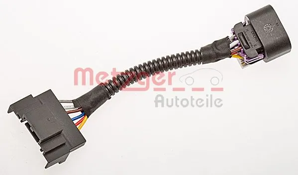 Роз'єм (фішка) заднього ліхтаря Metzger 2323001 ціна, від 25.78 USD