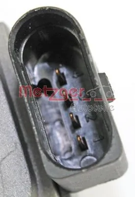 Купити Дросільна заслінка Volkswagen Passat B5 3B3