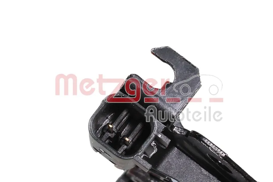  Замок капота Ford Focus 3