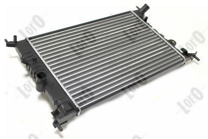 Радіатор основний Kraft 1551900 ціна, від 40.57 USD