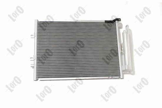 Купити Радіатор кондиціонера Renault Clio III BR01, CR01
