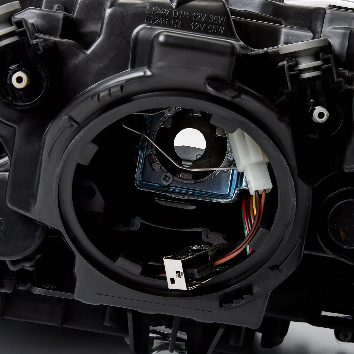 Фара передня права BMW 7314532 ціна, від 256.22 USD