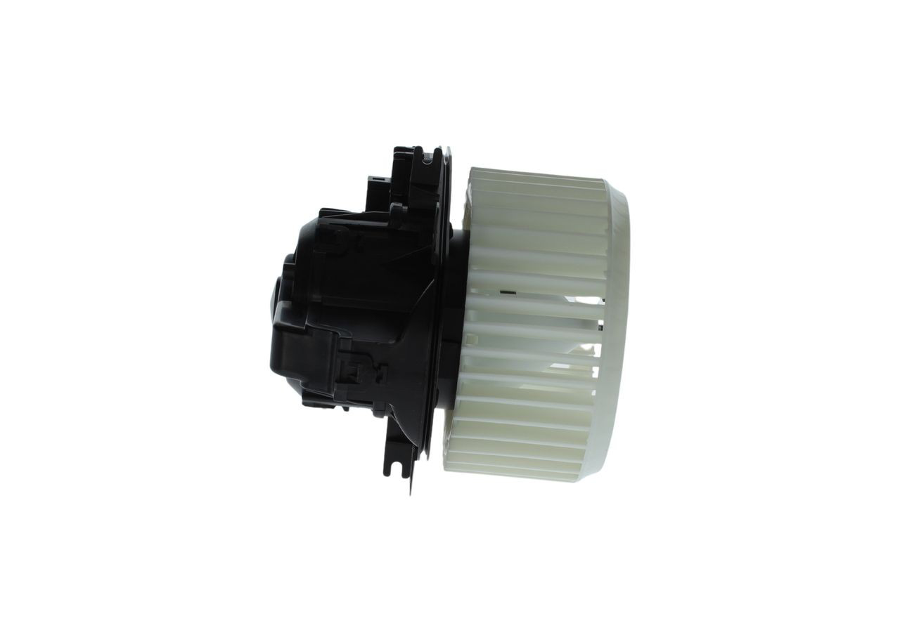 Моторчик пічки Bosch 0130115804