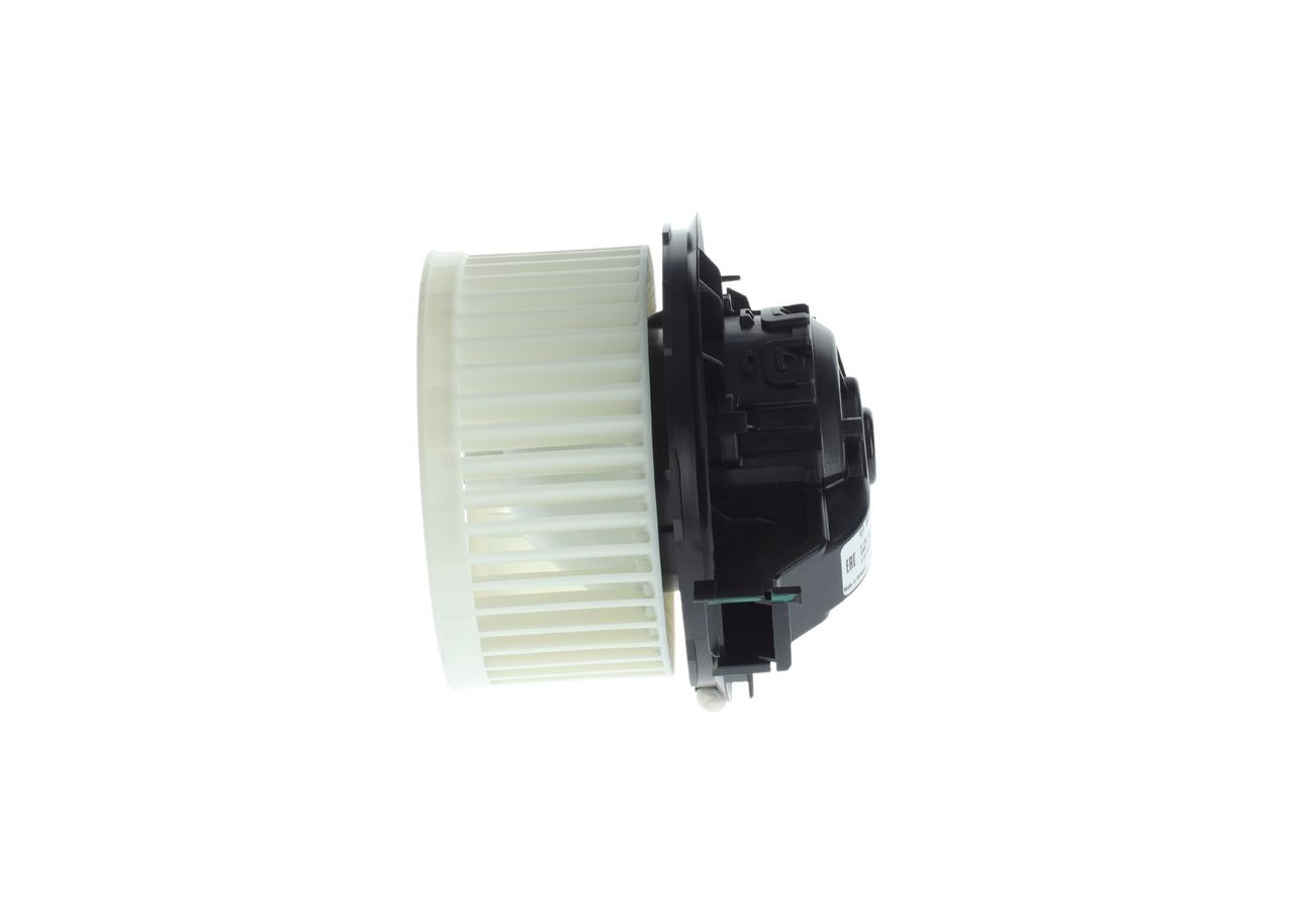 0130115814 Bosch Електромотор пічки