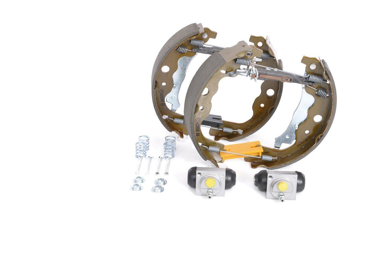 Колодки гальмові задні, барабанні 0204114197 Bosch