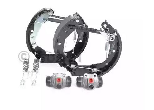 Колодки гальмові задні, барабанні 0204114659 Bosch