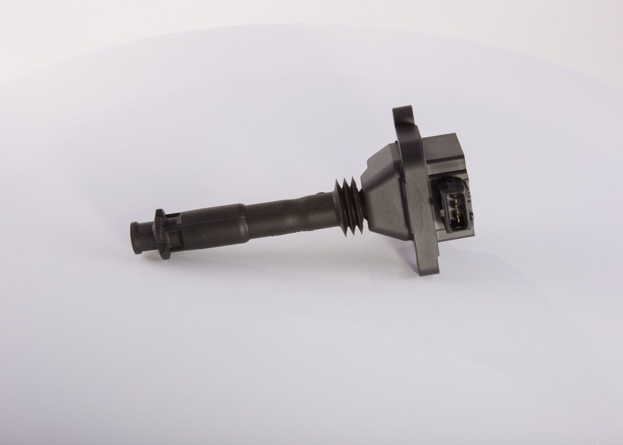 0221504006 Bosch Котушка запалювання
