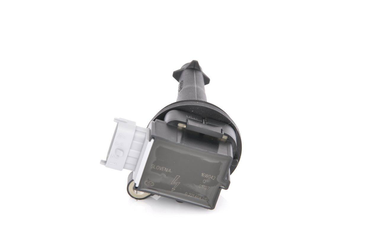 Котушка запалювання 0221604010 Bosch