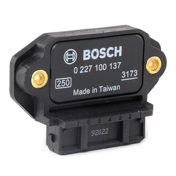 0227100137 Bosch Модуль запалювання, комутатор