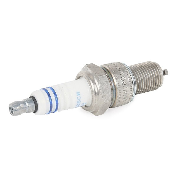 Свічки автомобільні Bosch 0241235755 ціна, від 2.34 USD