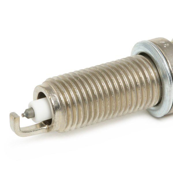 Свічки автомобільні Bosch 0242135553 ціна, від 13.84 USD