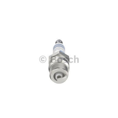 Свічки автомобільні Bosch 0242225622 ціна, від 2.77 USD
