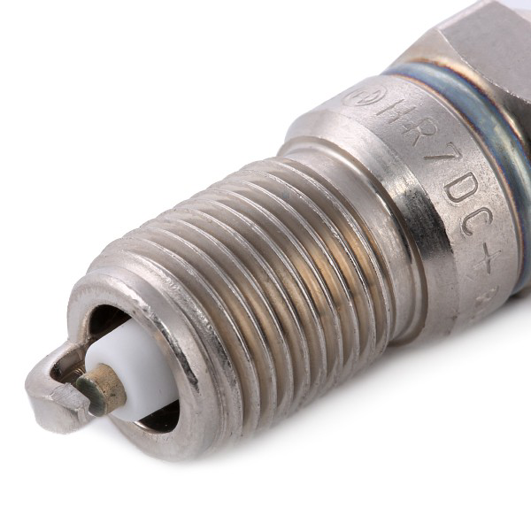 Свічки автомобільні Bosch 0242235661 ціна, від 2.64 USD
