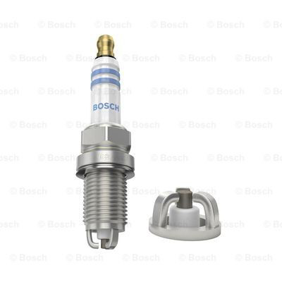 Свічки автомобільні Bosch 0242235766 ціна, від 3.29 USD
