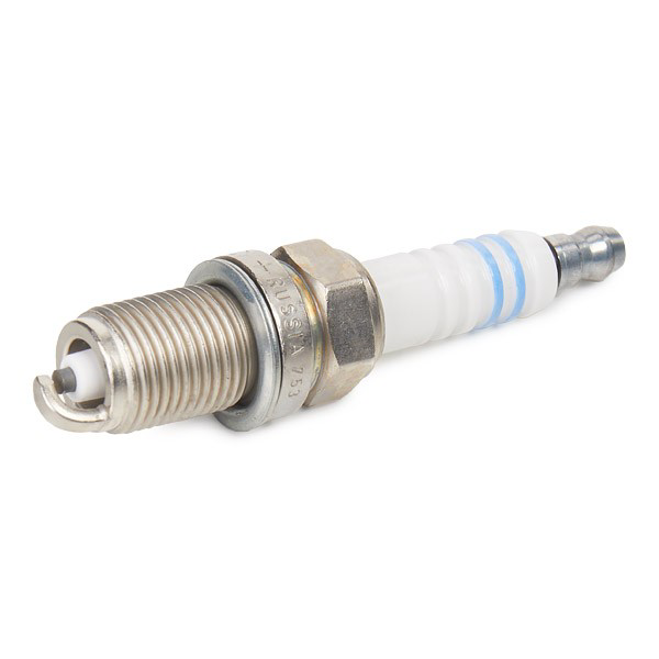 Свічки автомобільні Bosch 0242235913 ціна, від 3.65 USD