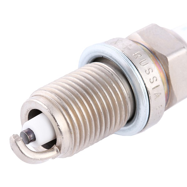Свічки автомобільні Bosch 0242236541 ціна, від 2.54 USD