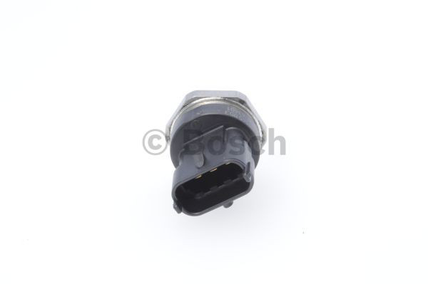 Купити 0261545053 Bosch Датчик тиску палива