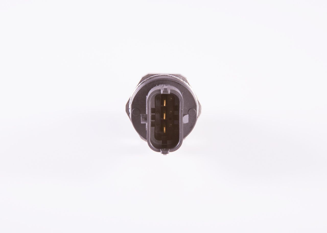 Датчик тиску палива Bosch 0281002908 ціна, від 112.54 USD