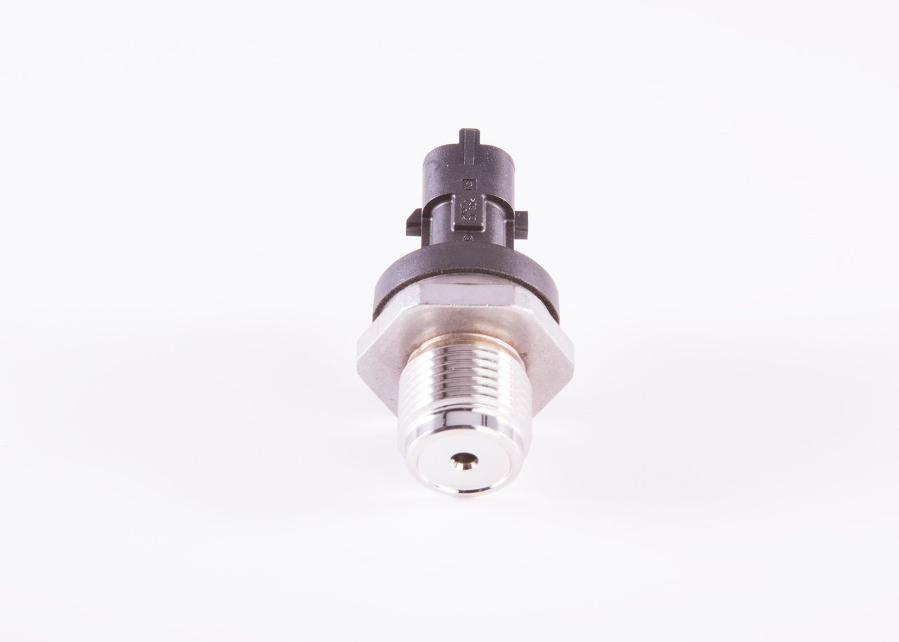 Датчик тиску палива Bosch 0281002908
