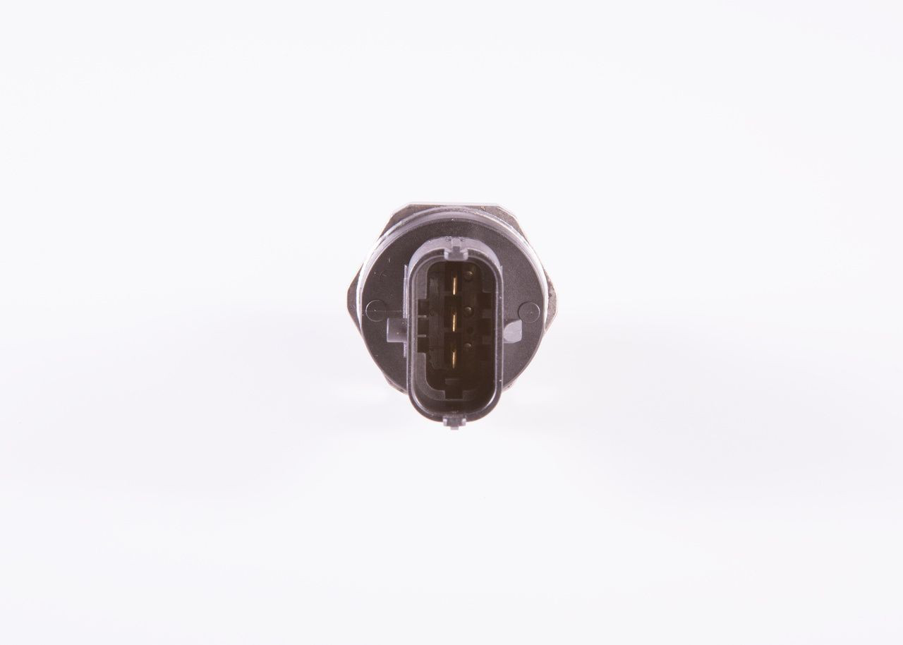 Датчик тиску палива Bosch 0281006053 ціна, від 115.07 USD