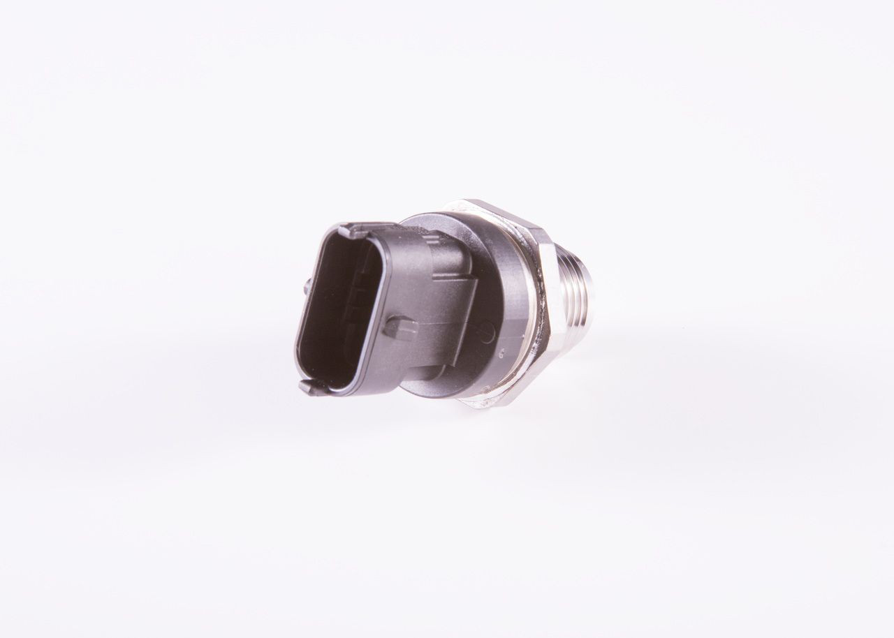 Купити 0281006158 Bosch Датчик тиску палива