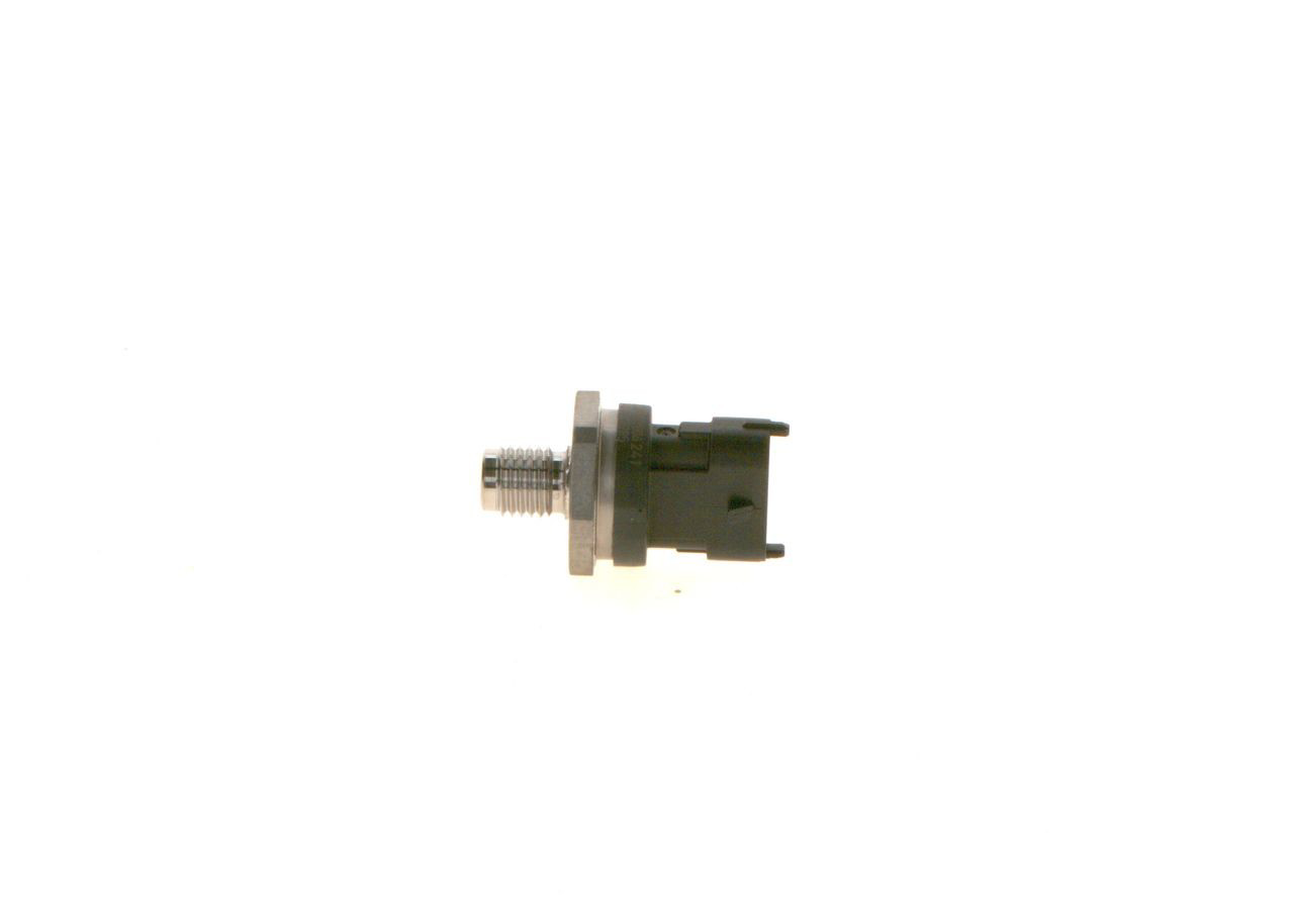Купити 0281006241 Bosch Датчик тиску палива