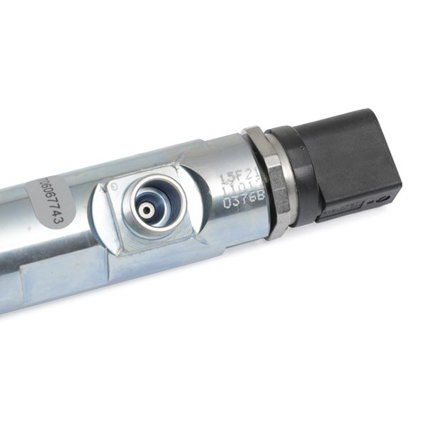 Купити 0445214182 Bosch Розподільник палива