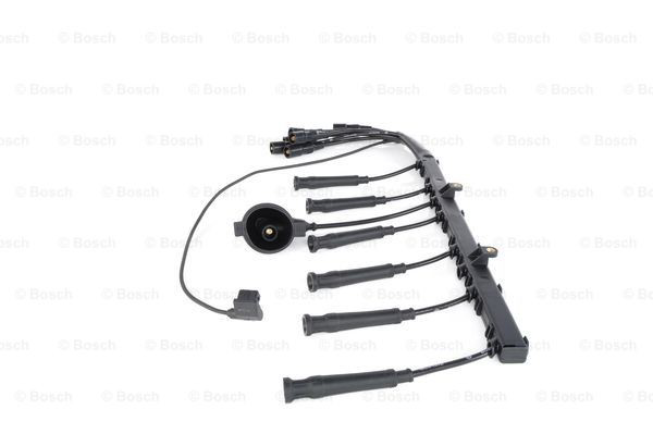 Купити 0986356323 Bosch Провід високовольтні, комплект