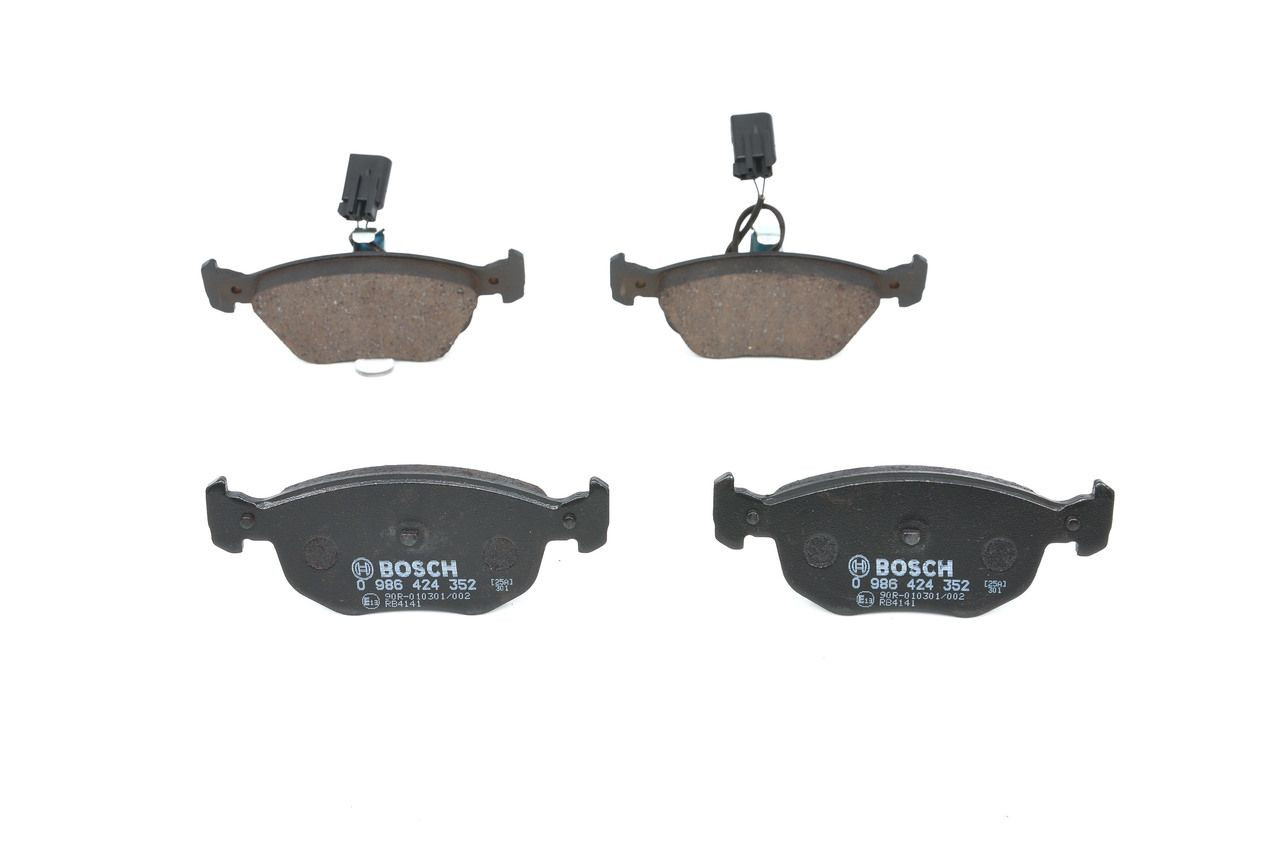 0986424352 Bosch Передні гальмівні колодки