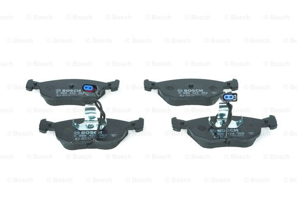 Купити 0986424352 Bosch Колодки гальмівні передні, дискові