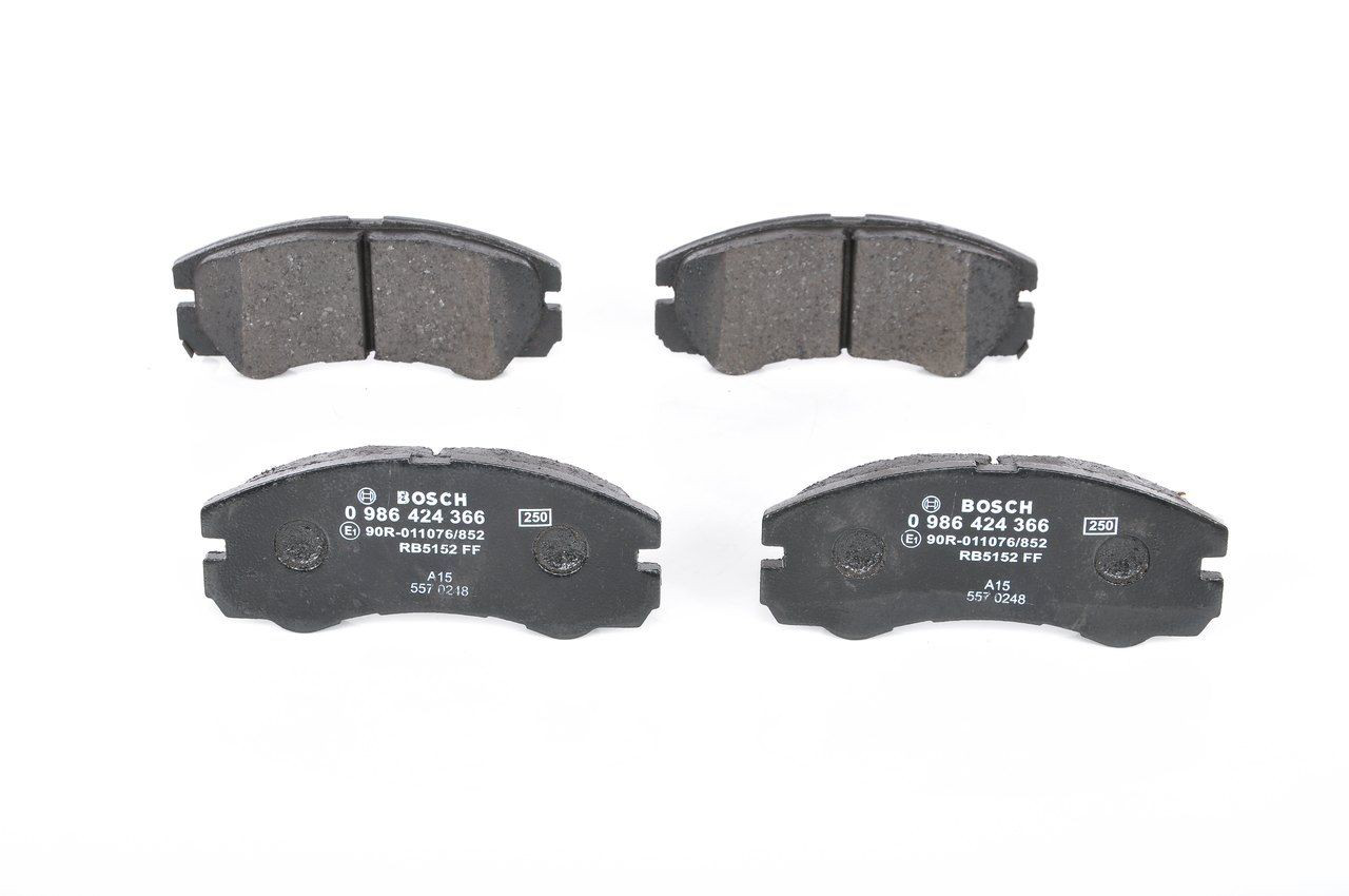 0986424366 Bosch Передні гальмівні колодки