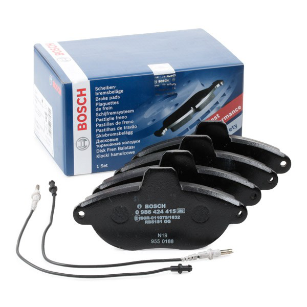 Купити 0986424415 Bosch Колодки гальмівні передні, дискові