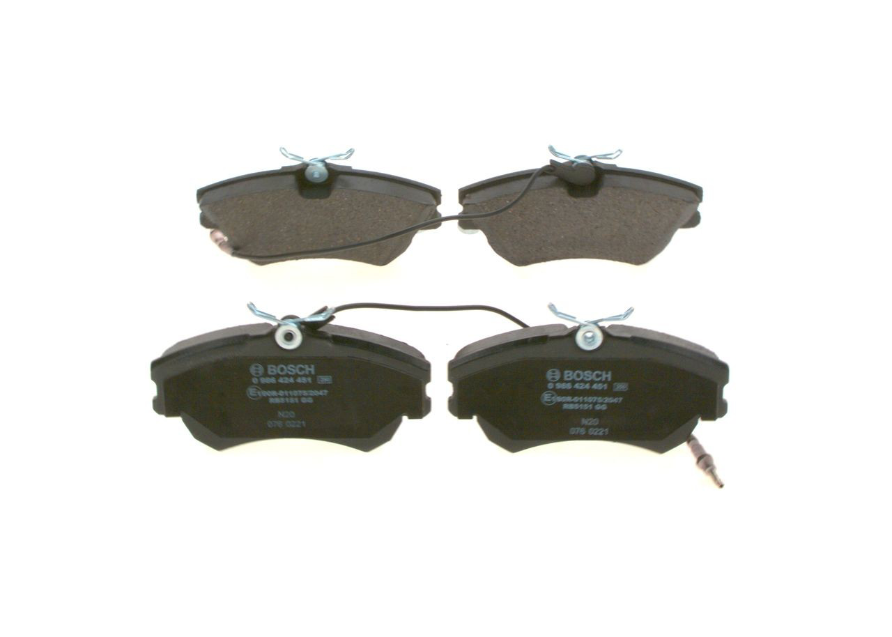 Передні тормозні колодки 0986424451 Bosch