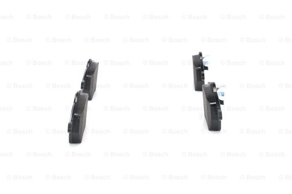 0986424460 Bosch Передні гальмівні колодки