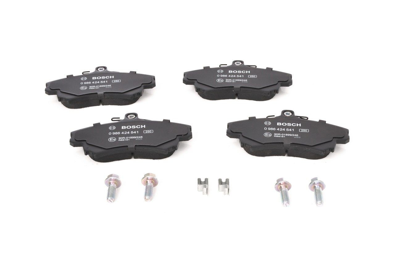 Гальмівні колодки Bosch 0986424541 ціна, від 24.41 USD