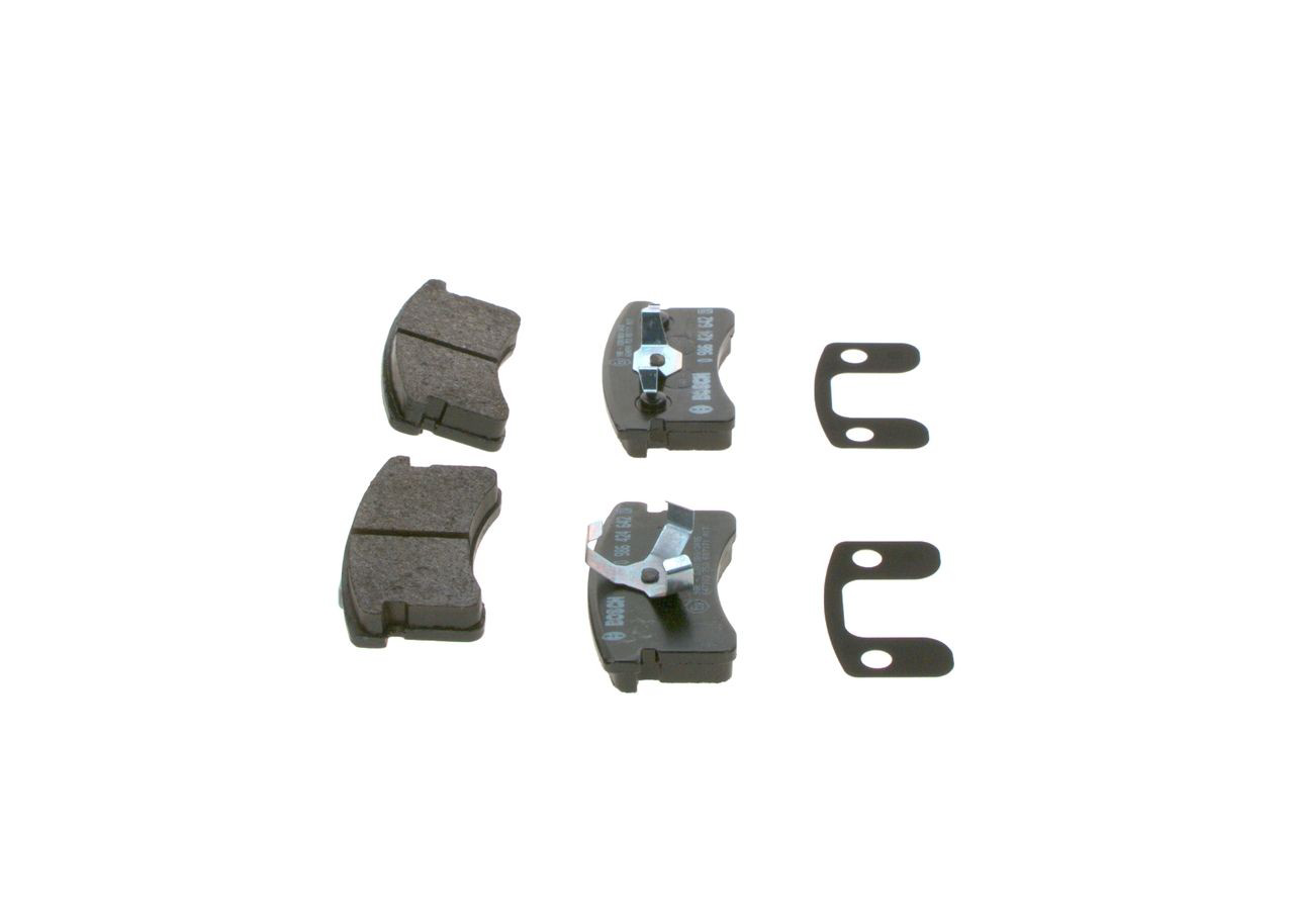 Передні тормозні колодки 0986424642 Bosch