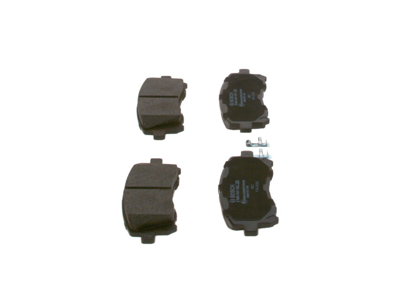 0986424700 Bosch Передні гальмівні колодки