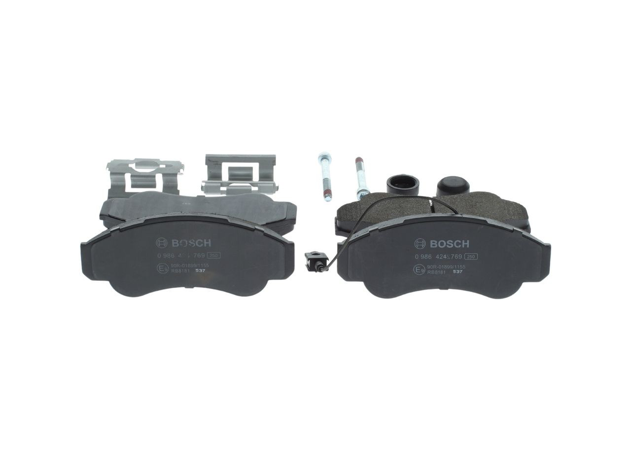 Купити 0986424769 Bosch Колодки гальмівні передні, дискові