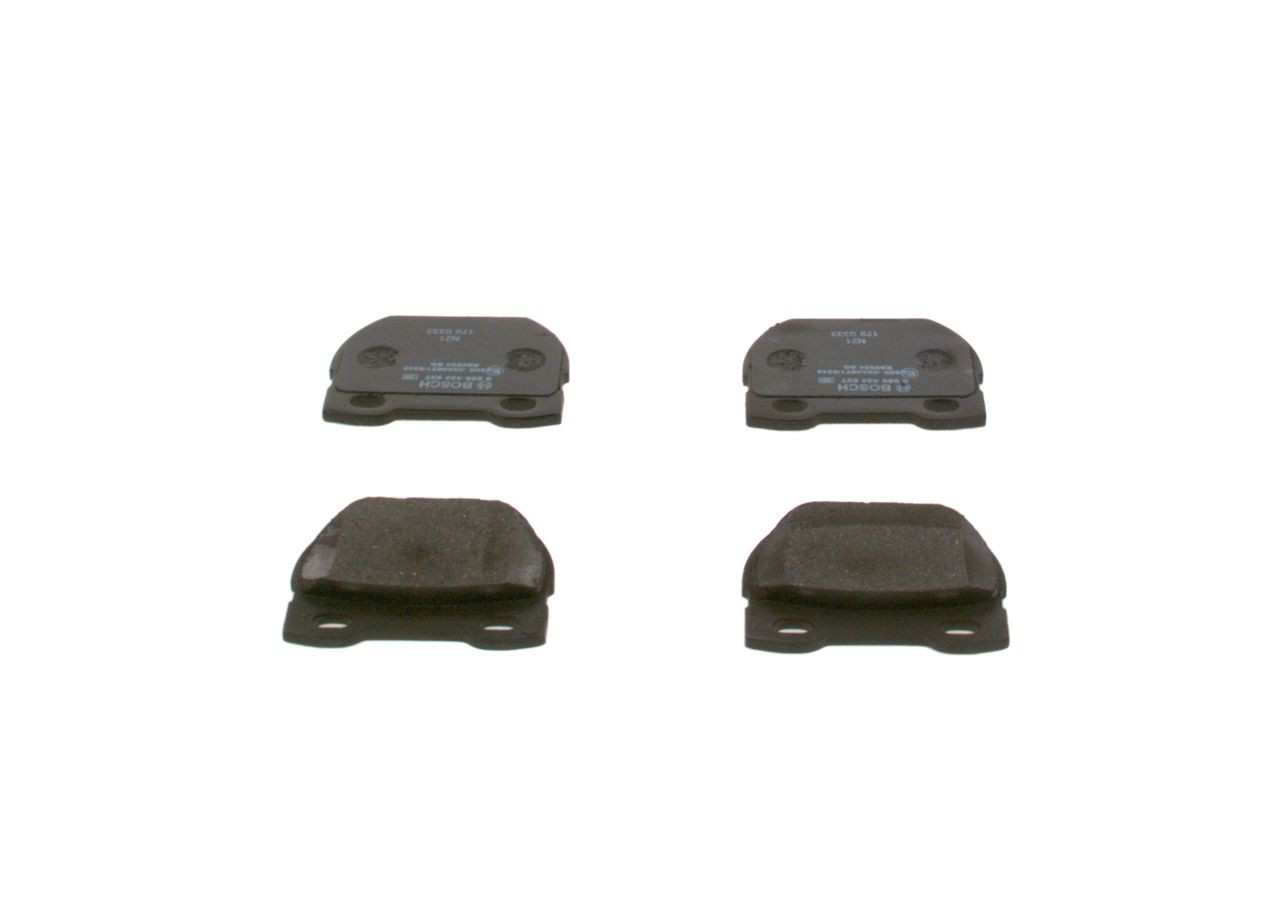 Задні гальмівні колодки Bosch 0986424827 ціна, від 27.92 USD