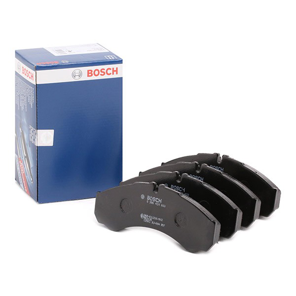 Купити 0986424833 Bosch Колодки гальмівні передні, дискові