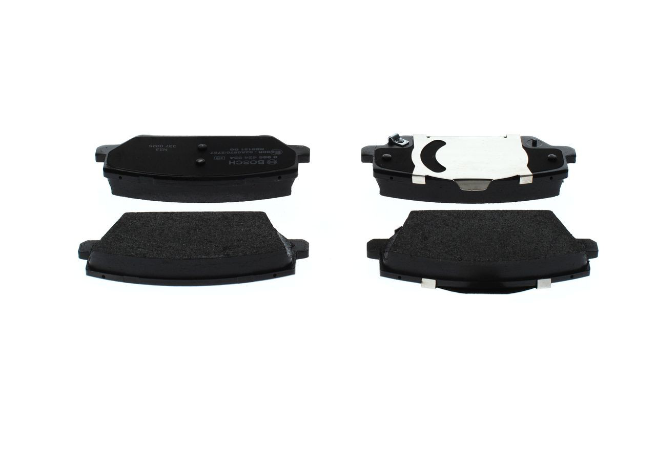 Передні тормозні колодки 0986424954 Bosch