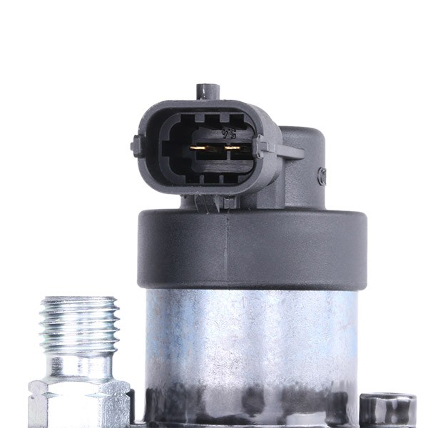 Паливний насос високого тиску 0986437027 Bosch