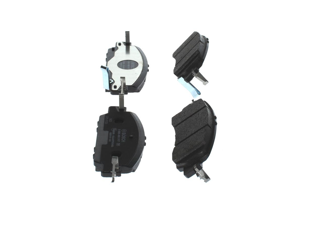 Передні тормозні колодки 0986460017 Bosch