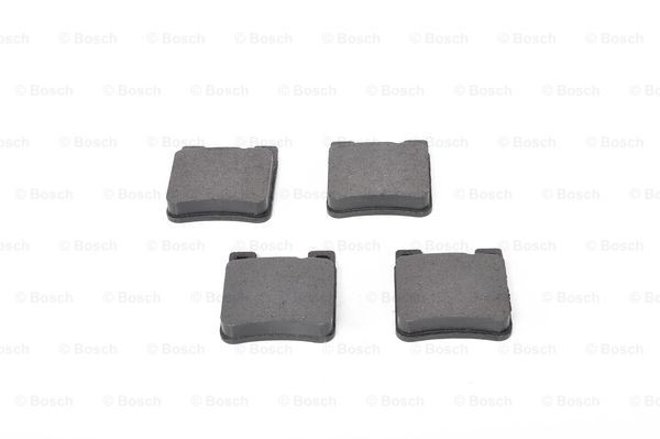Задні гальмівні колодки 0986460965 Bosch