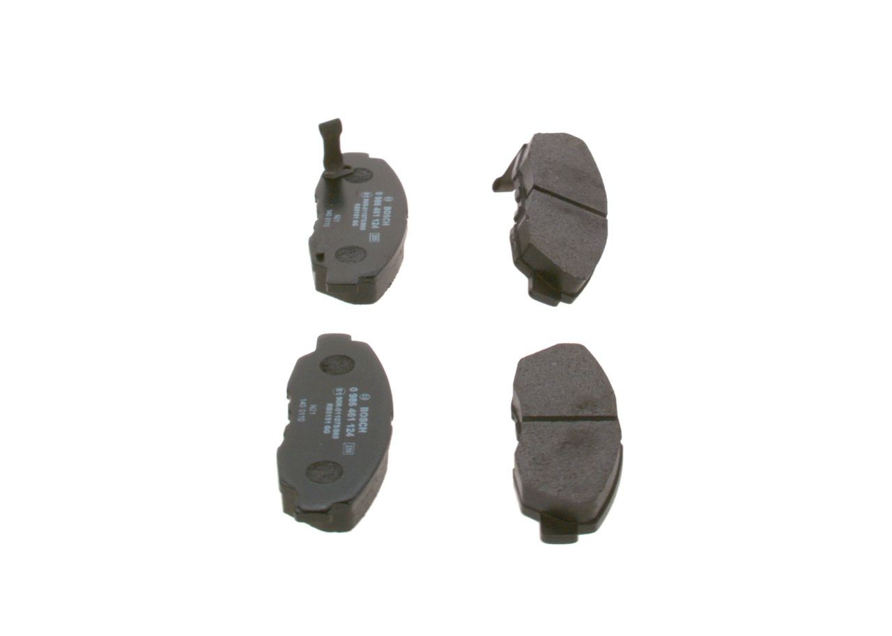 0986461124 Bosch Передні гальмівні колодки